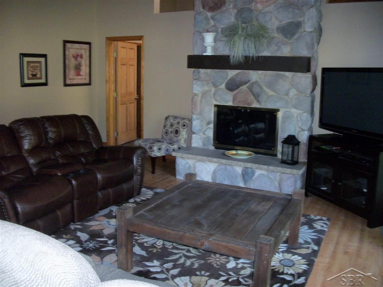 7889 Beaver Road St. Charles, MI 48655 - Photo 12 of 17 31256664-11.JPG