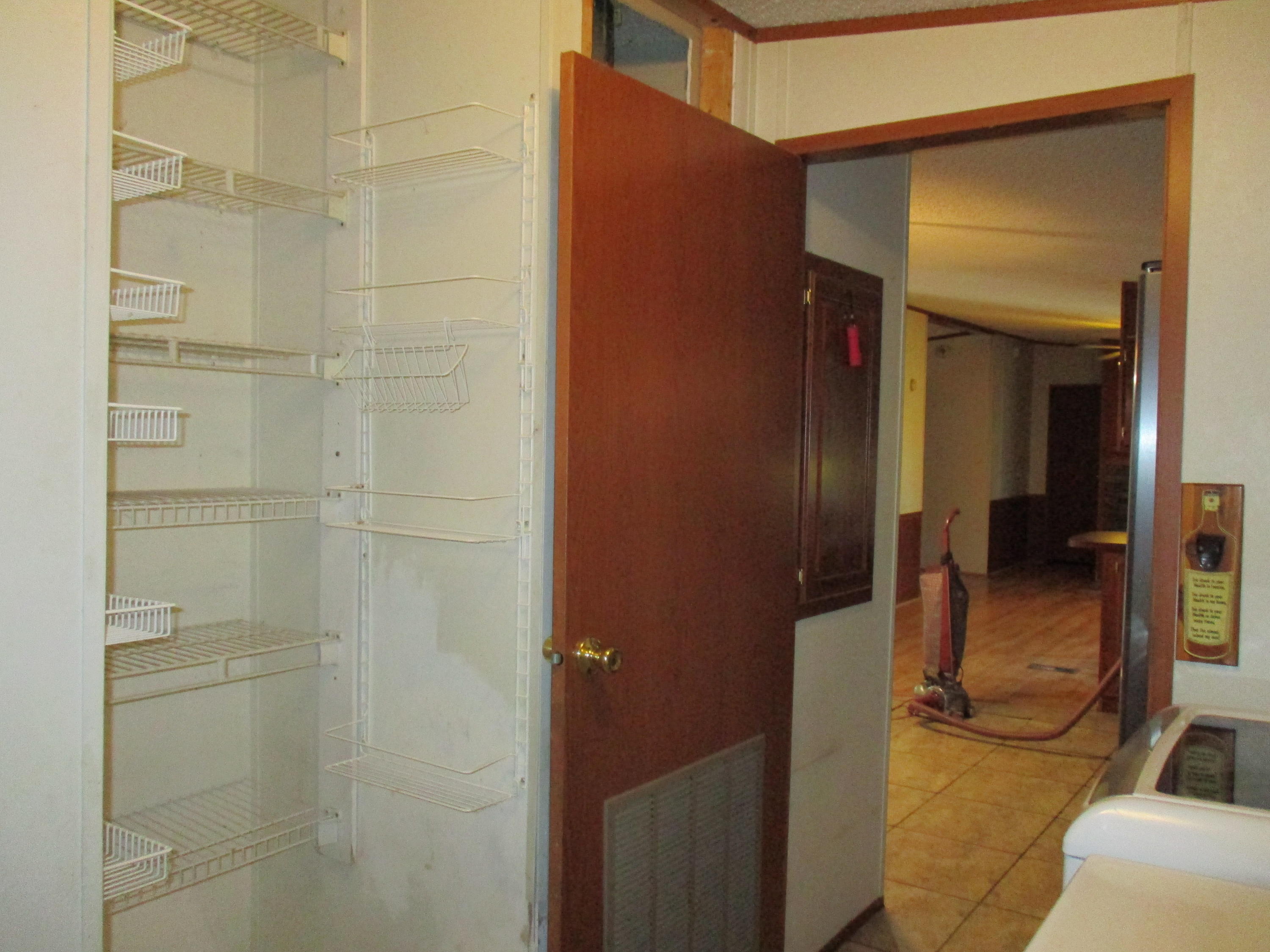 718 Kima Road Crossville, TN 38572 - Photo 11 of 16 Luandry Room Pantry