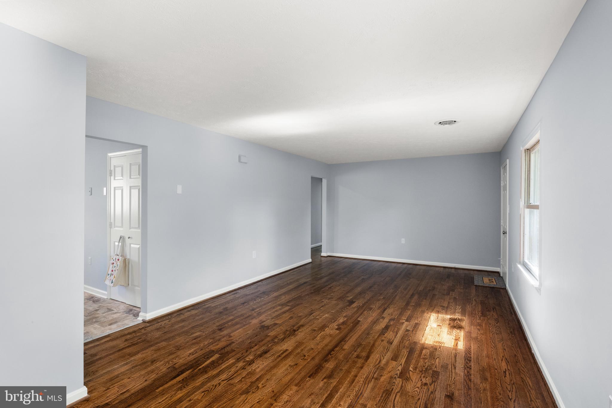 dining/living room