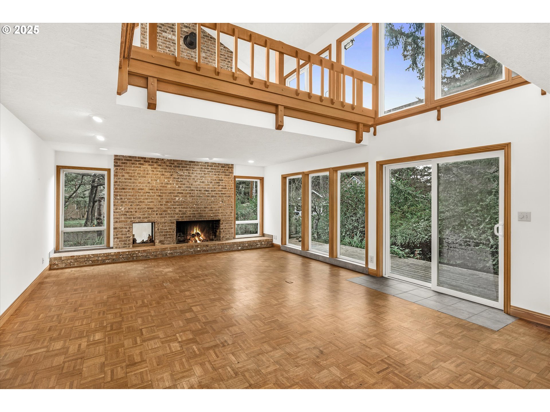 327 Lemwick Lane Yachats, OR 97498 - Photo 16 of 41 a view of an entryway with a fireplace