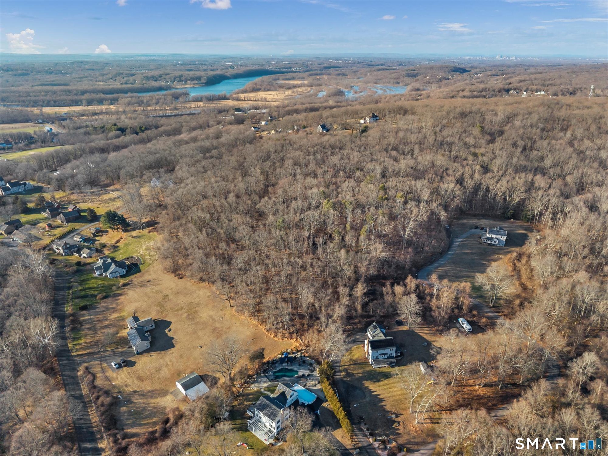 184 Cox Road Portland, CT 06480 - Photo 3 of 7