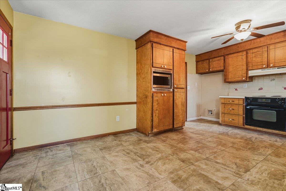 1051 West Duncan Road Greenville, SC 29617 - Photo 16 of 48 Gallery Image 16
