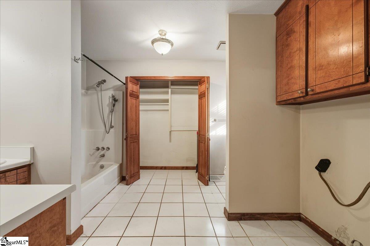 1051 West Duncan Road Greenville, SC 29617 - Photo 29 of 48 Gallery Image 29