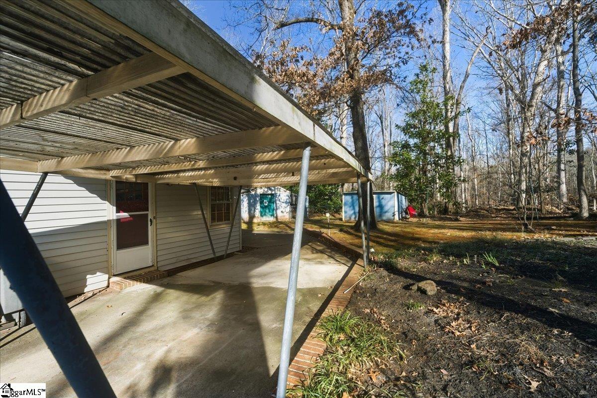 1051 West Duncan Road Greenville, SC 29617 - Photo 31 of 48 Gallery Image 31