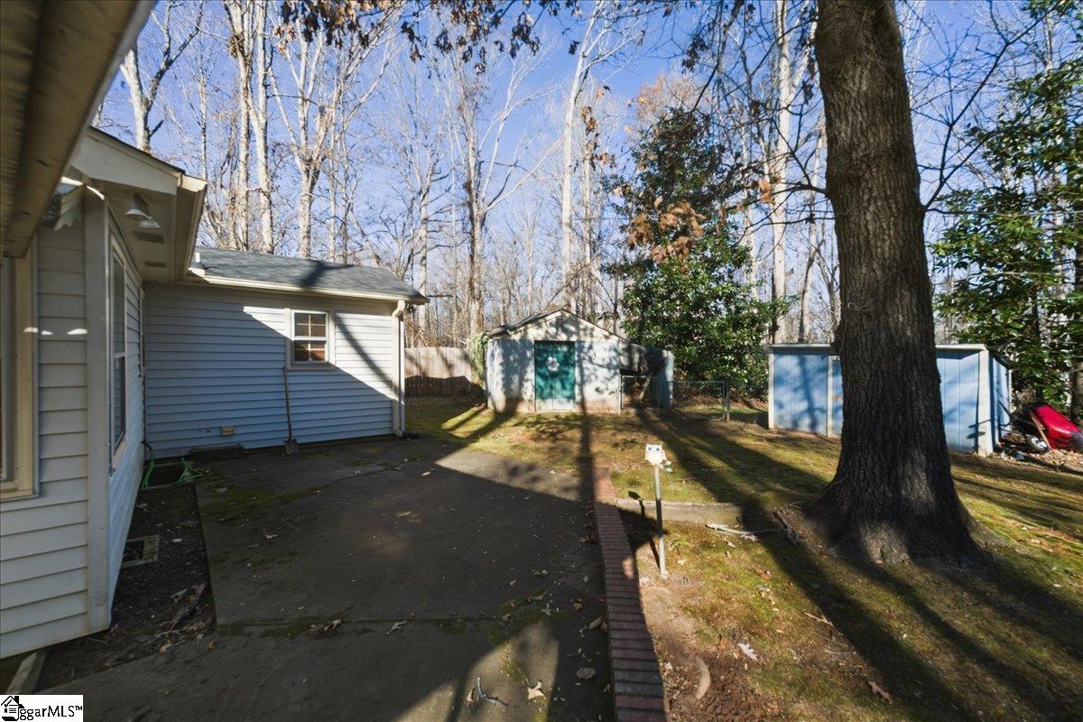1051 West Duncan Road Greenville, SC 29617 - Photo 32 of 48 Gallery Image 32
