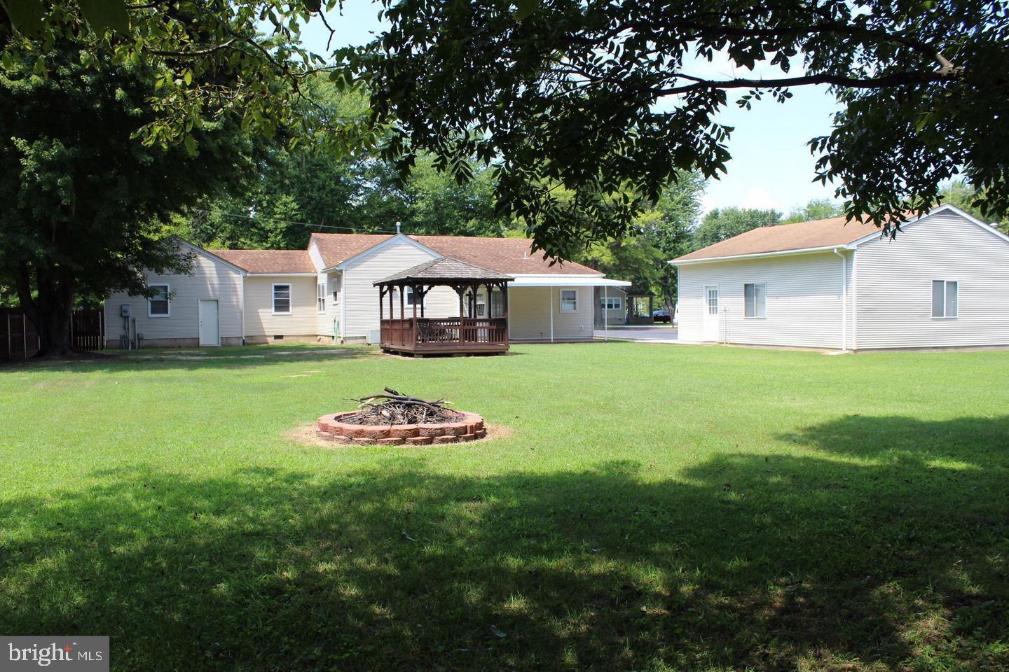 6031 Rosedale Drive King George, VA 22485 - Photo 3 of 15