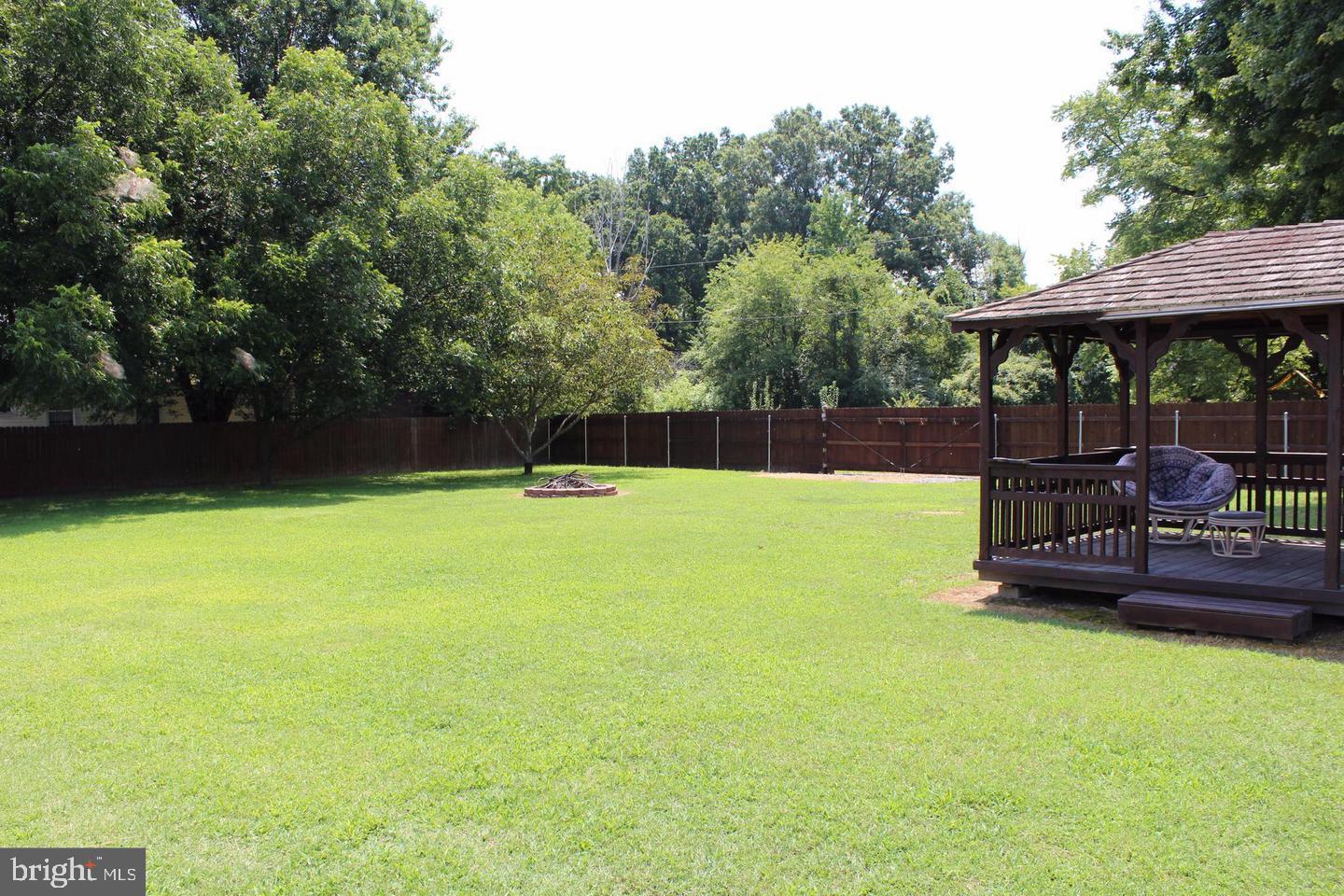 6031 Rosedale Drive King George, VA 22485 - Photo 5 of 15