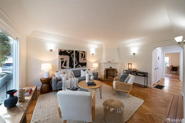 $1,198,000 | 62 Bronte Street, San Francisco, CA 94110