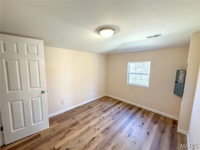 $289,000 | 8 E Highway, Steelville, MO 65565