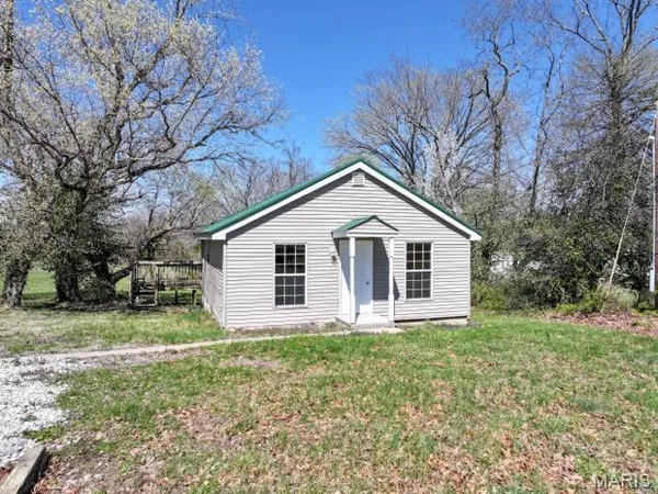 $289,000 | 8 E Highway, Steelville, MO 65565