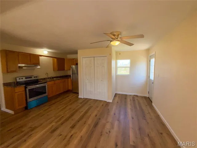 $289,000 | 8 E Highway, Steelville, MO 65565