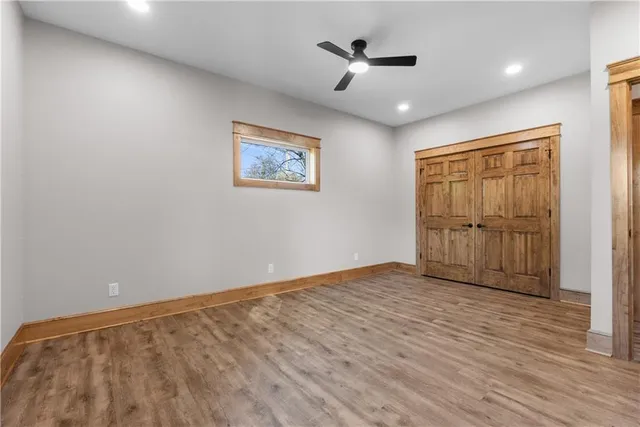 $325,000 | 304 North Mulberry Avenue, Adrian, MO 64720