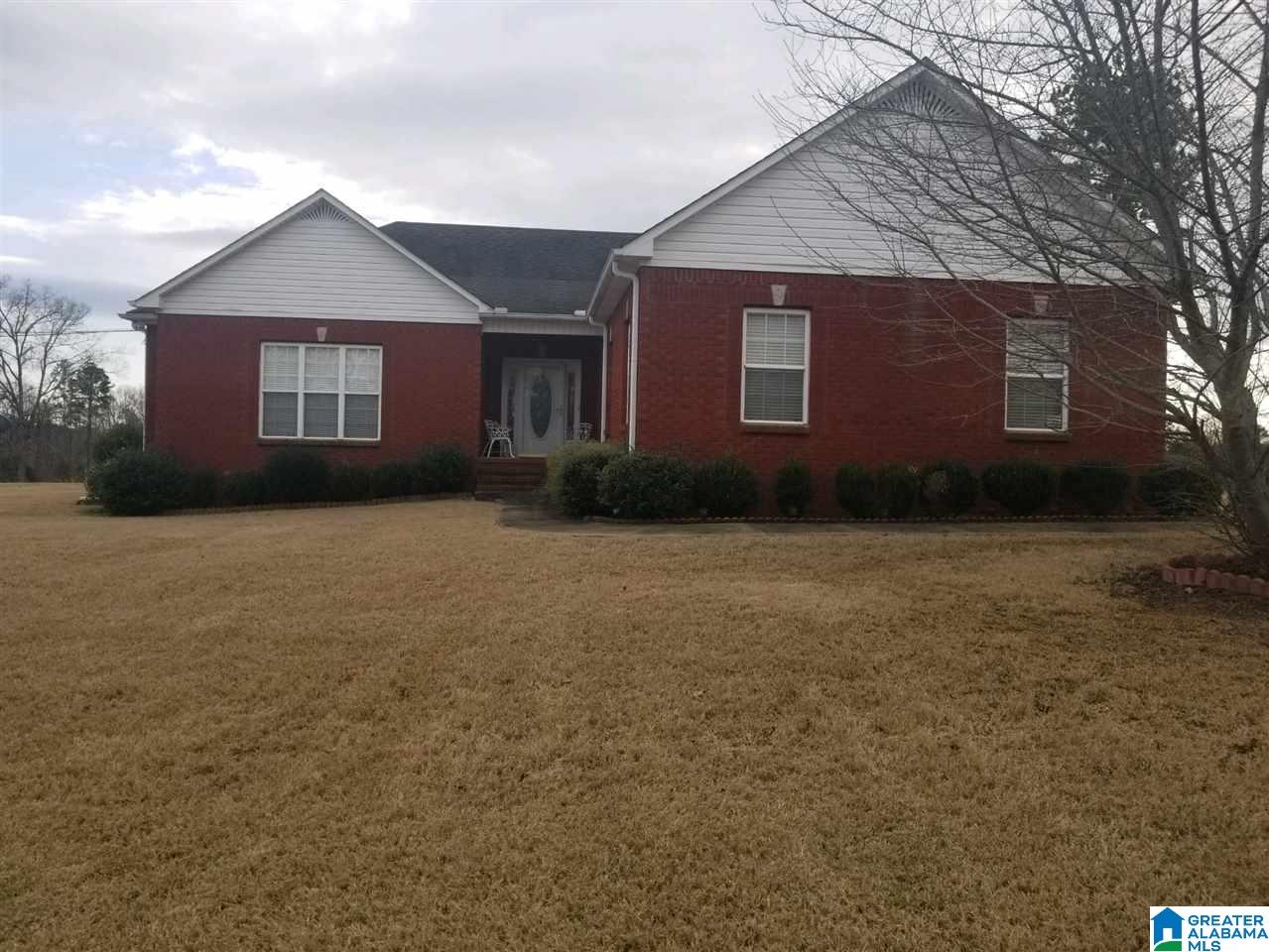 811 Magnolia Circle Warrior, AL 35180 - Photo 2 of 23