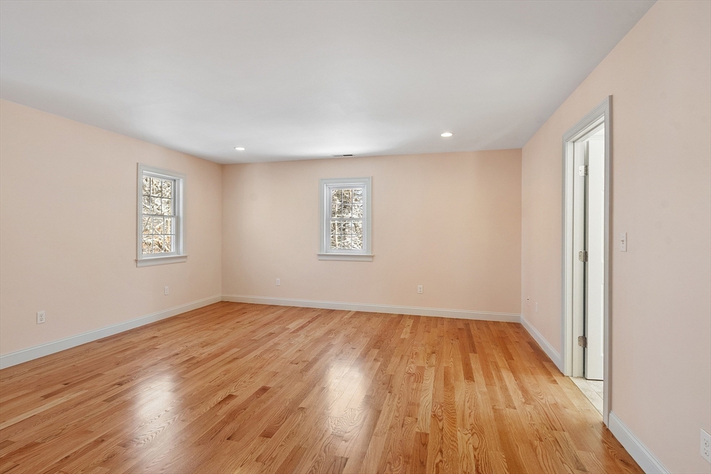 3 Middle Street Middleton, MA 01949 - Photo 17 of 42