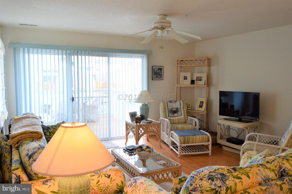 612 Salt Spray Road, Unit A Ocean City, MD 21842 - Photo 4 of 27 Gallery Image 4