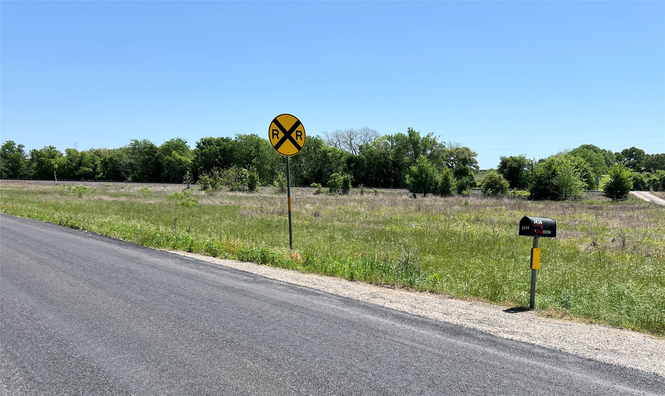 3450 Fm 1579 Schulenburg, TX 78956 - Photo 2 of 5 a view of a park