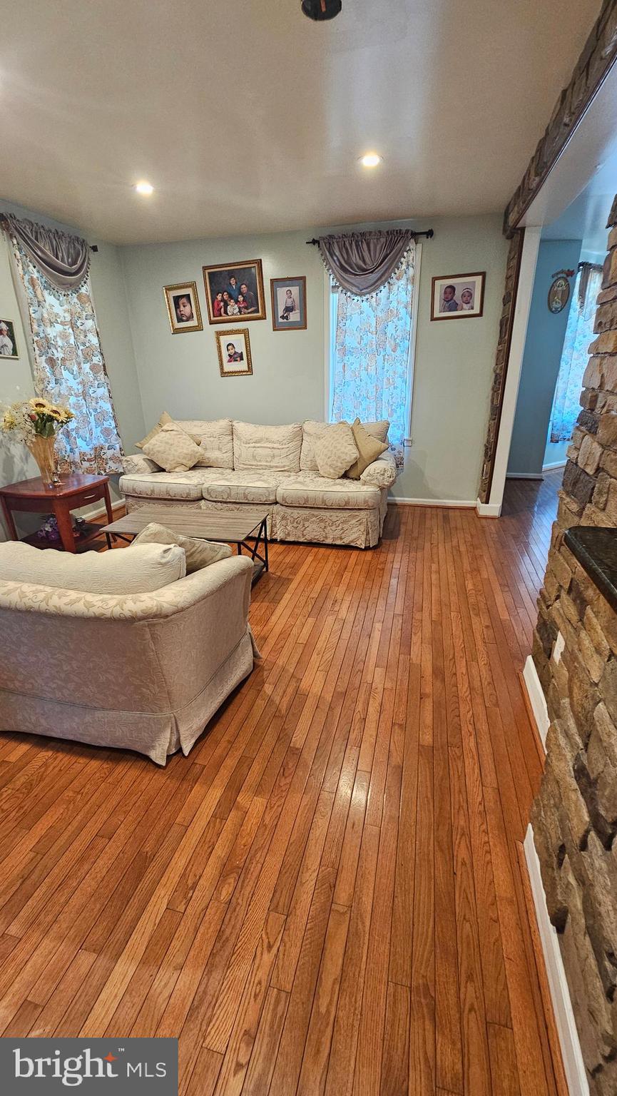 122 Old Soldiers Road Cheltenham, PA 19012 - Photo 15 of 90 Gallery Image 15