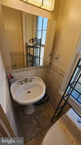 $499,900 | 122 Old Soldiers Road, Cheltenham, PA 19012