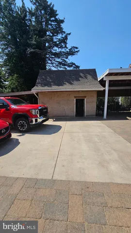 $499,900 | 122 Old Soldiers Road, Cheltenham, PA 19012