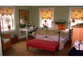 225 Douglas Road Norwich, VT 05055 - Photo 2 of 5
