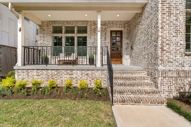 $1,295,000 | 4822 Jason Street, Houston, TX 77096
