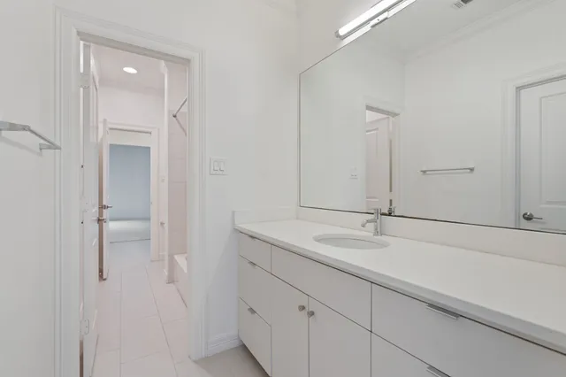 $1,295,000 | 4822 Jason Street, Houston, TX 77096