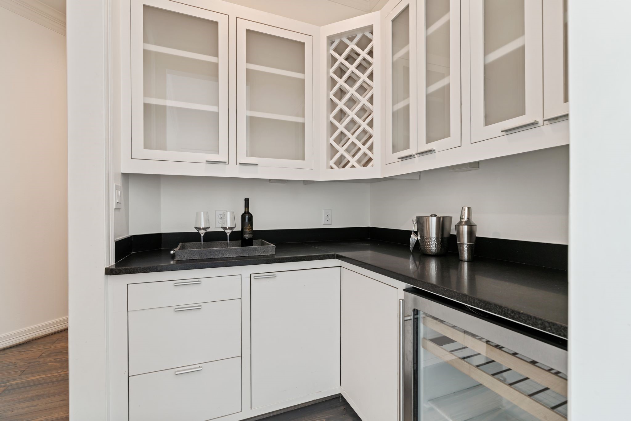 4822 Jason Street Houston, TX 77096 - Photo 8 of 45 a kitchen with granite countertop a sink and cabinets