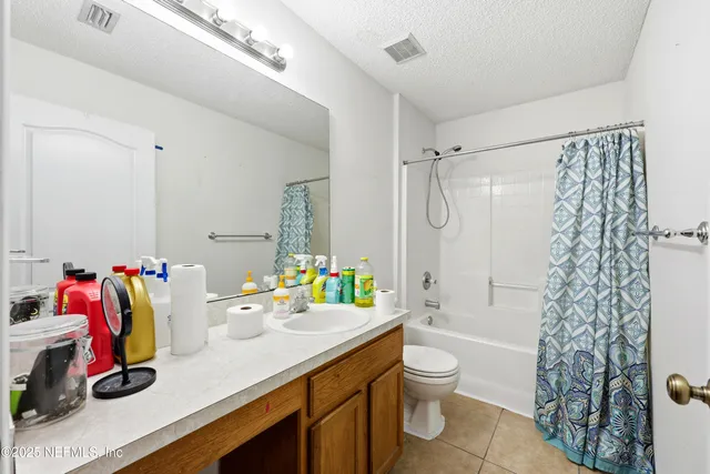 $2,000 | 1739 Saw Lake Drive, Middleburg, FL 32068