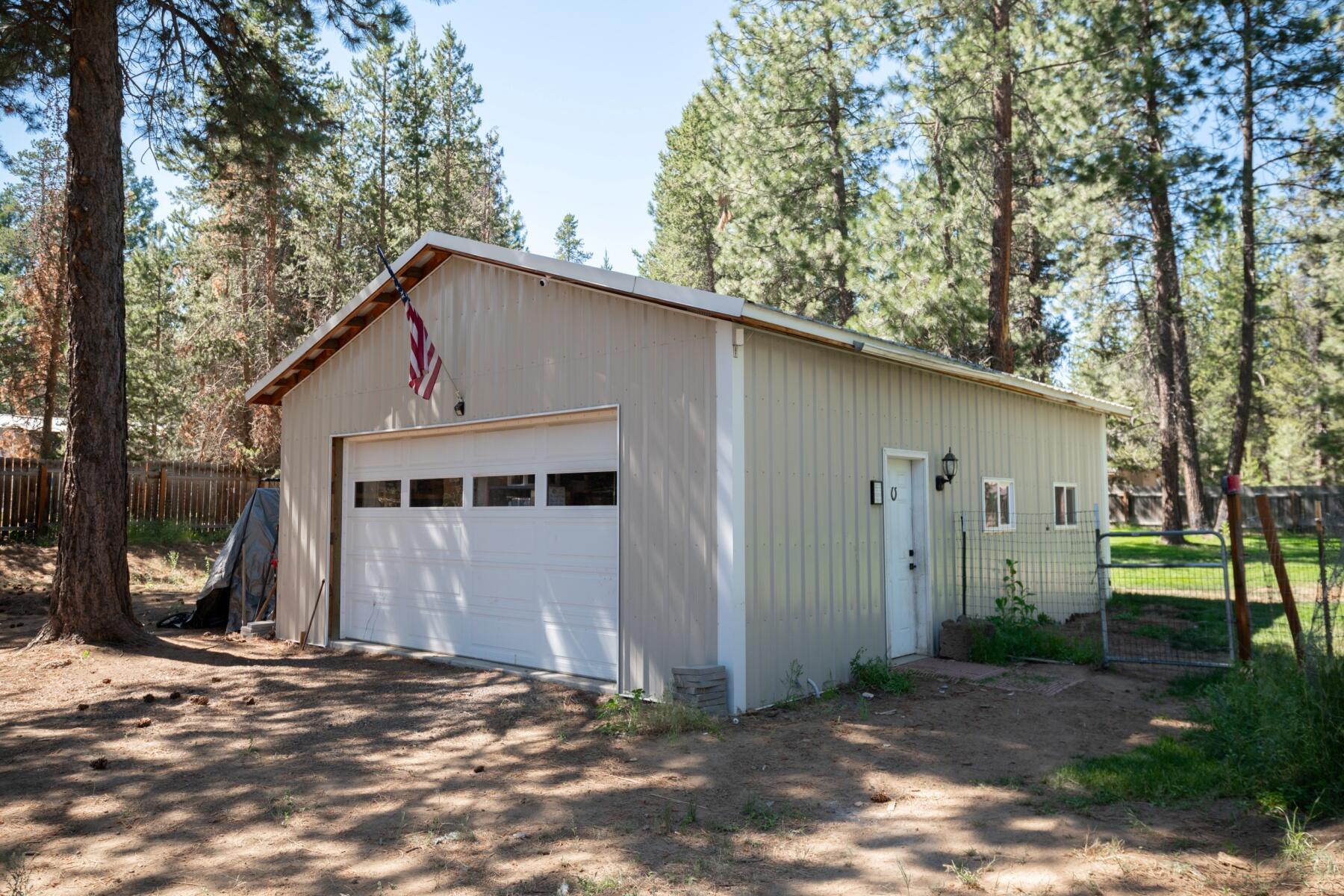 16990 Covina Road Bend, OR 97707 - Photo 52 of 56 batch_DSC_0662