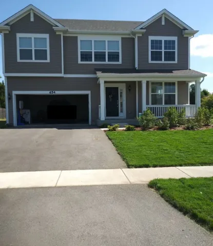 $3,200 | 654 Otter Way, Oswego, IL 60543