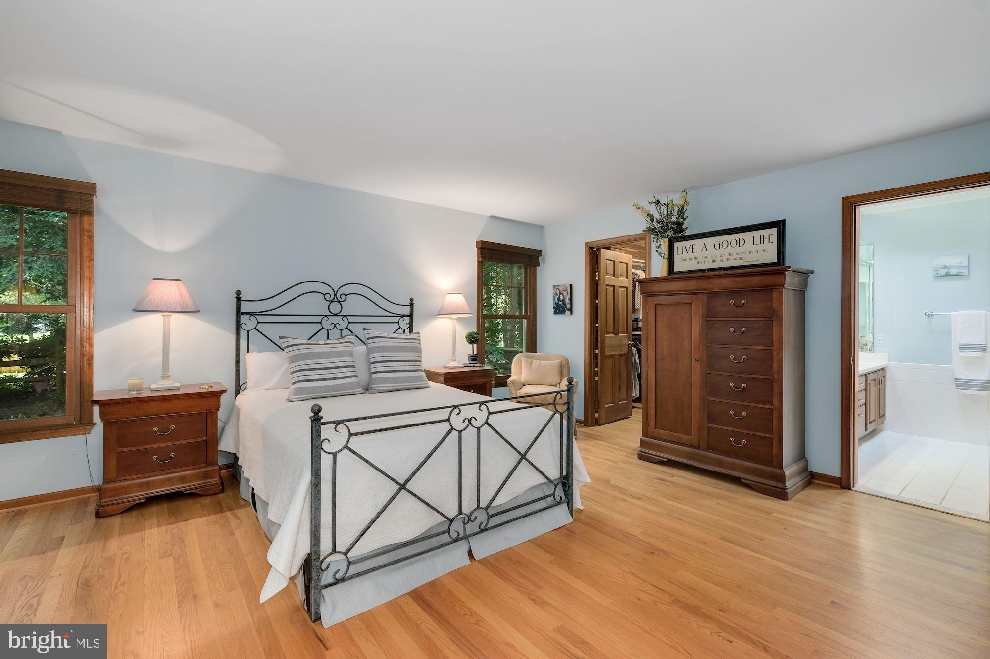 6509 Deidre Terrace McLean, VA 22101 - Photo 14 of 47 Main Level Primary Bedroom
