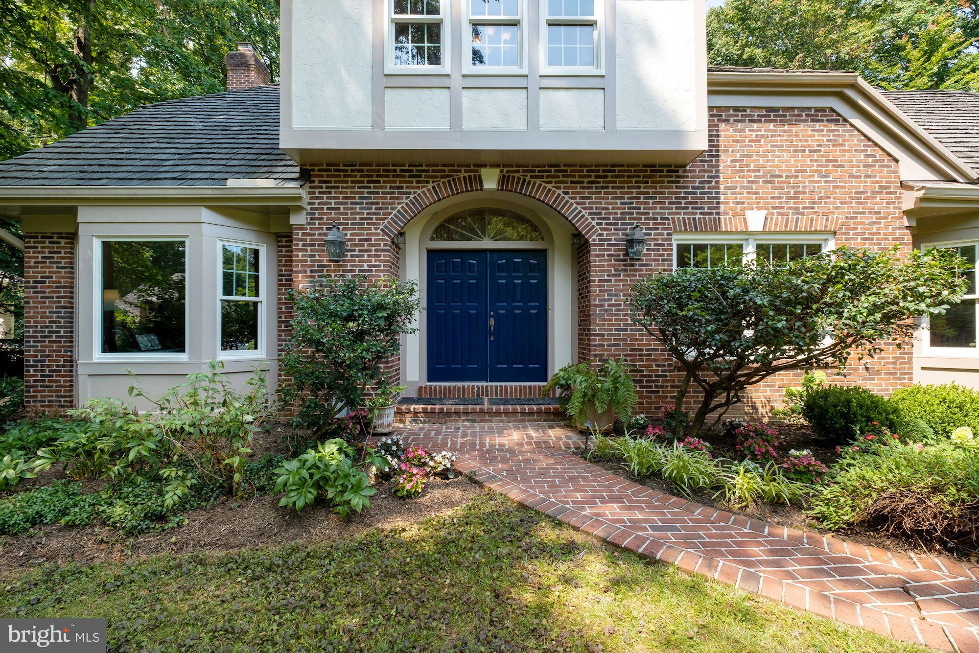 6509 Deidre Terrace McLean, VA 22101 - Photo 3 of 47 Front Door