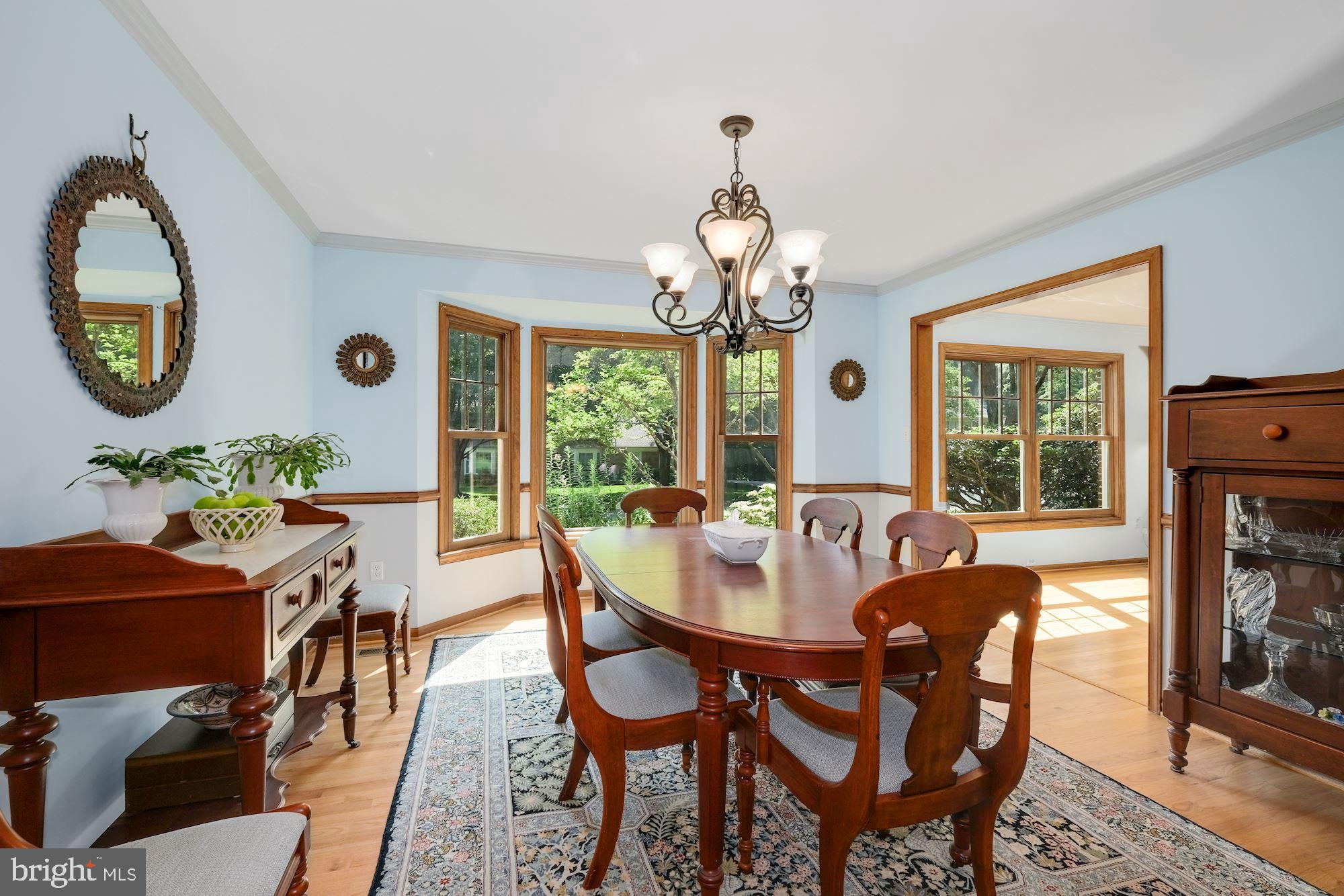 6509 Deidre Terrace McLean, VA 22101 - Photo 7 of 47 Dining Room