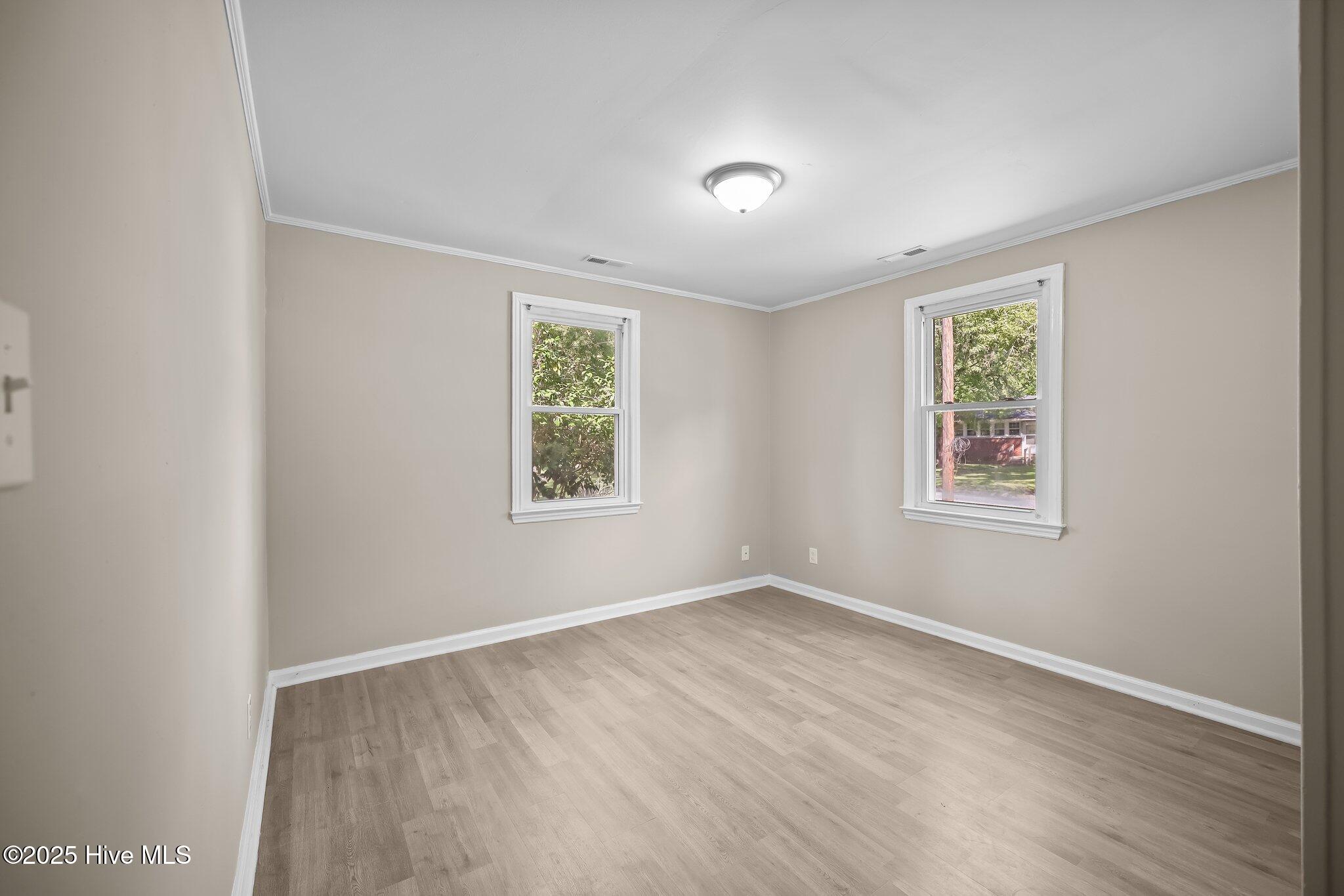 103 Robin Road Jacksonville, NC 28540 - Photo 15 of 31 15-web-or-mls-103 Robin Rd. 030