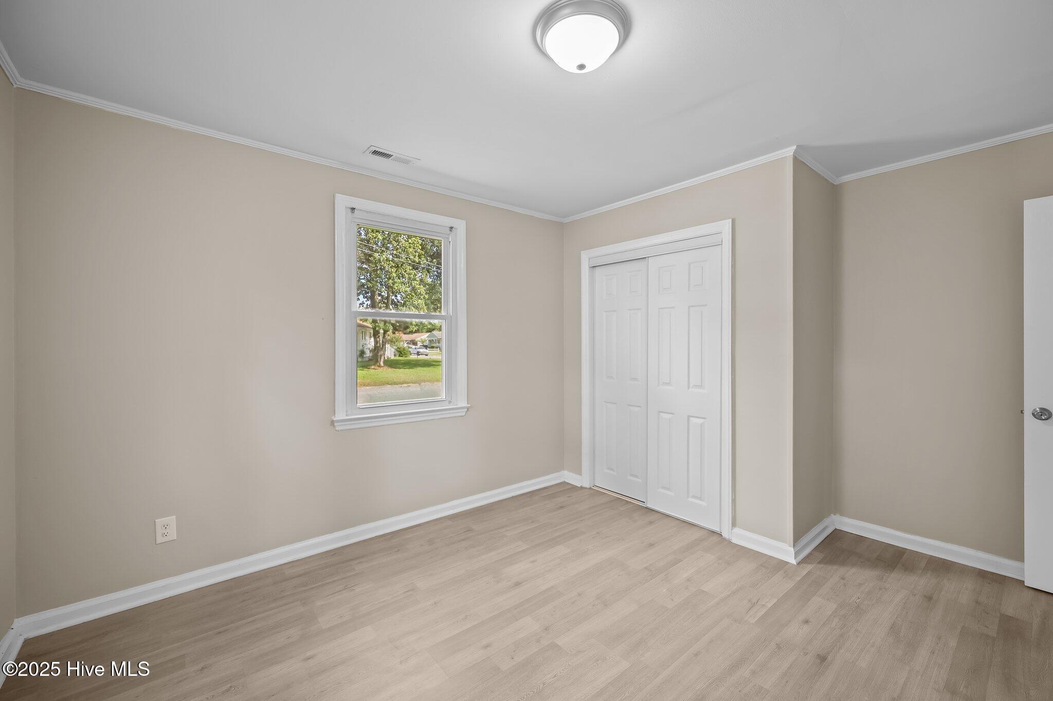 103 Robin Road Jacksonville, NC 28540 - Photo 17 of 31 17-web-or-mls-103 Robin Rd. 036