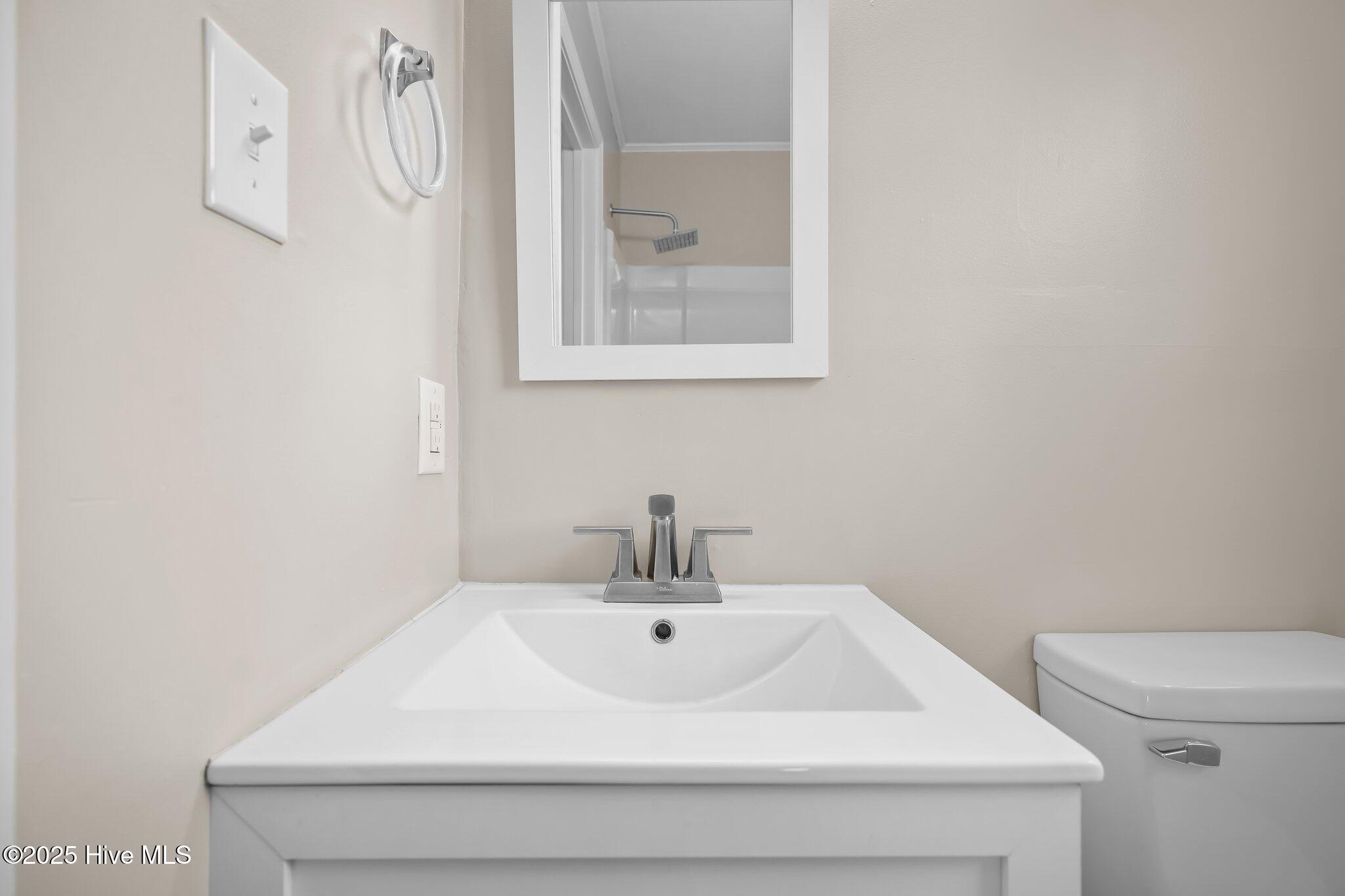 103 Robin Road Jacksonville, NC 28540 - Photo 18 of 31 18-web-or-mls-103 Robin Rd. 039