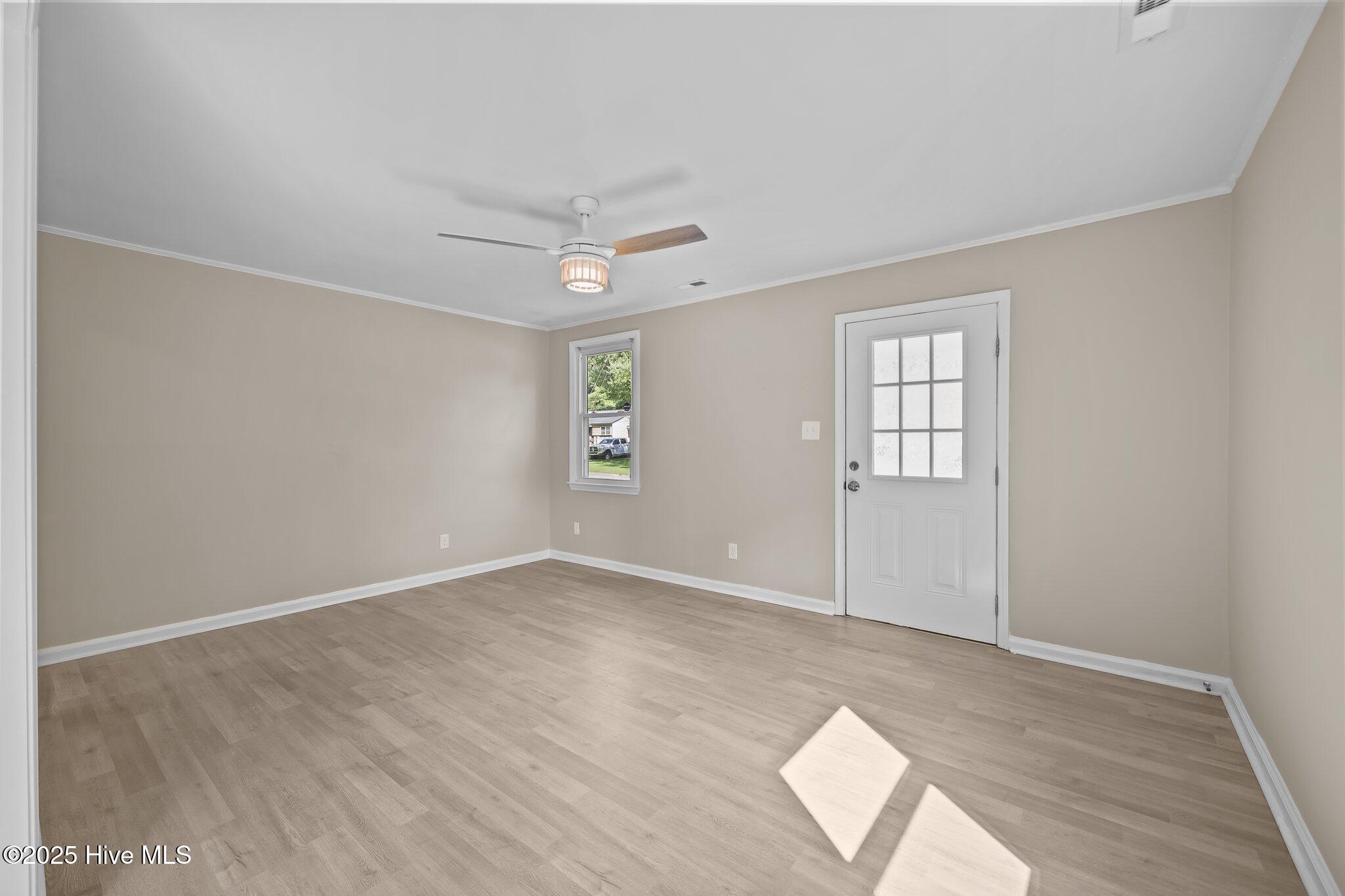 103 Robin Road Jacksonville, NC 28540 - Photo 10 of 31 10-web-or-mls-103 Robin Rd. 015