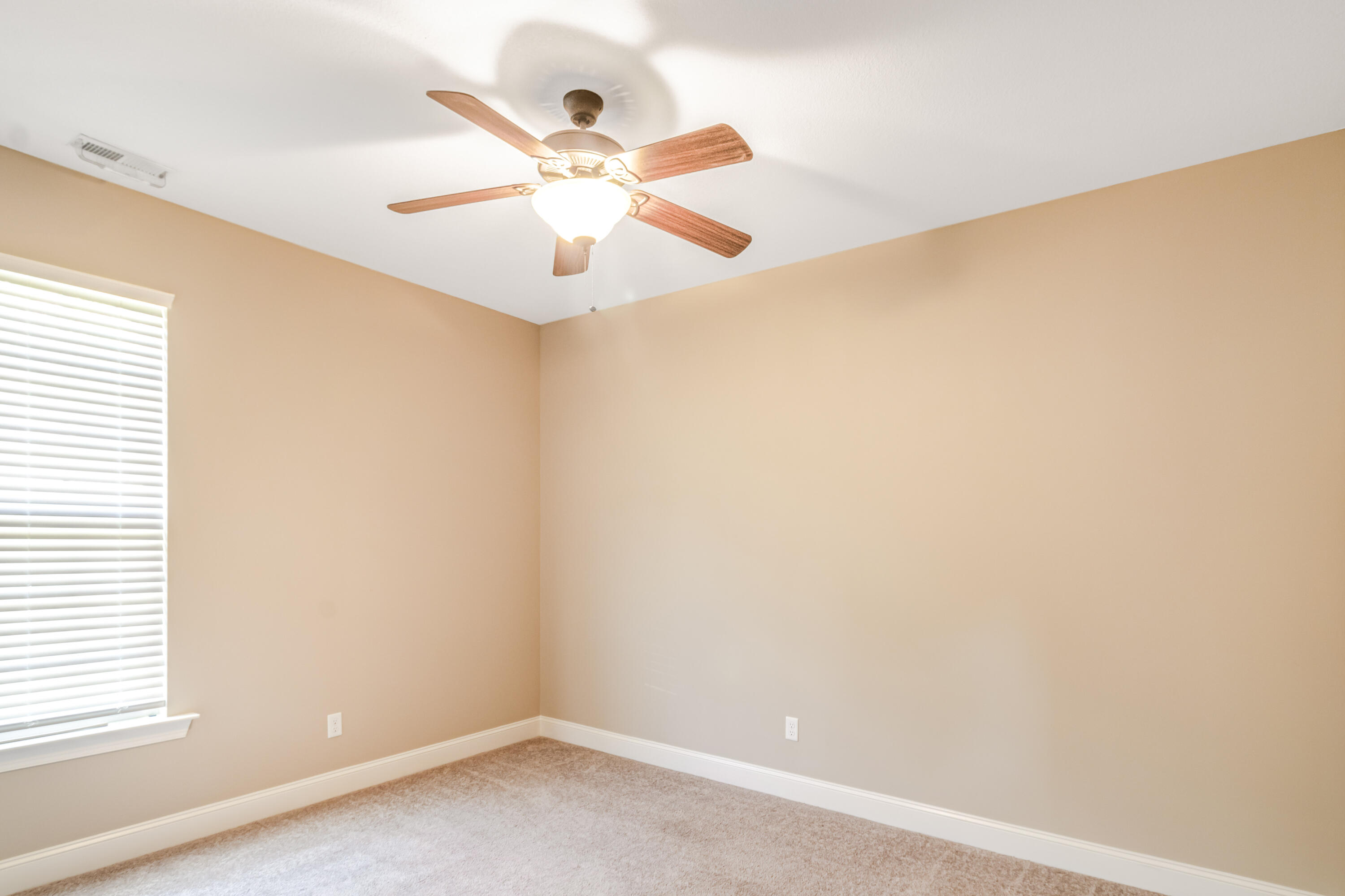 8664 Maple Valley Drive Chattanooga, TN 37421 - Photo 15 of 20 Bedroom(5)