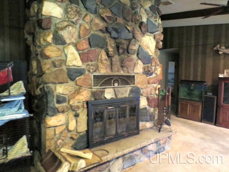 964 Way Dam Road Crystal Falls, MI 49920 - Photo 6 of 25
