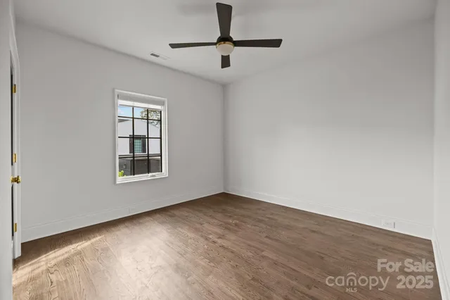 $1,310,000 | 9004 Tynecastle Commons Court, Charlotte, NC 28226