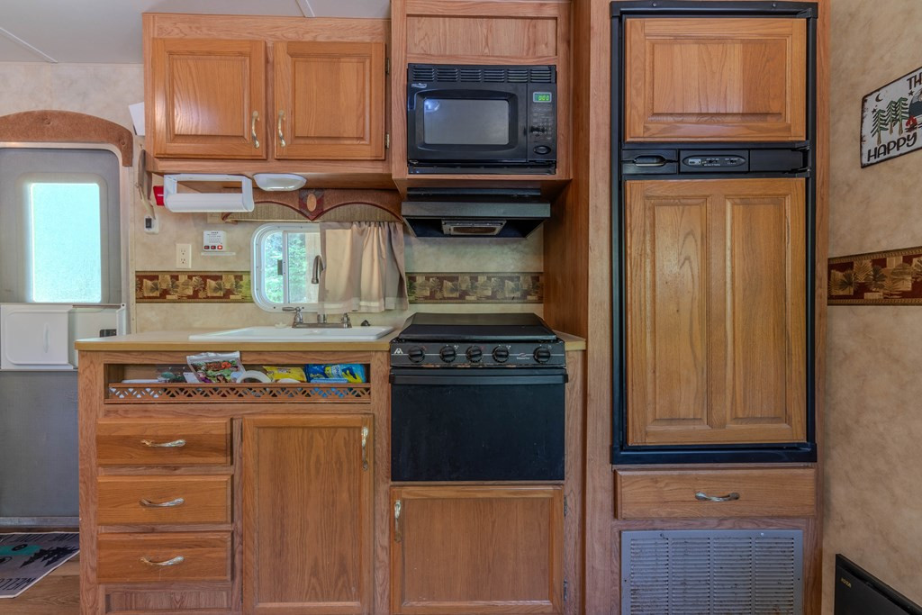1170 Oakgrove Road Murphy, NC 28906 - Photo 8 of 29