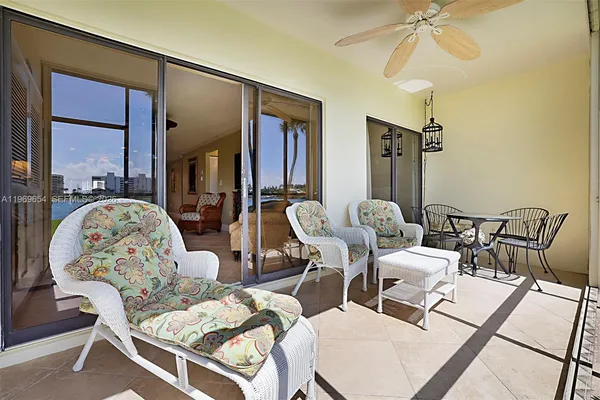 $550,000 | 100 Intracoastal Place, Unit 102, Jupiter, FL 33469