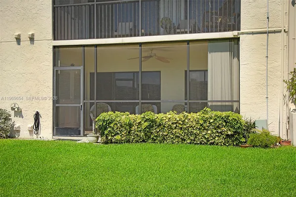 $550,000 | 100 Intracoastal Place, Unit 102, Jupiter, FL 33469