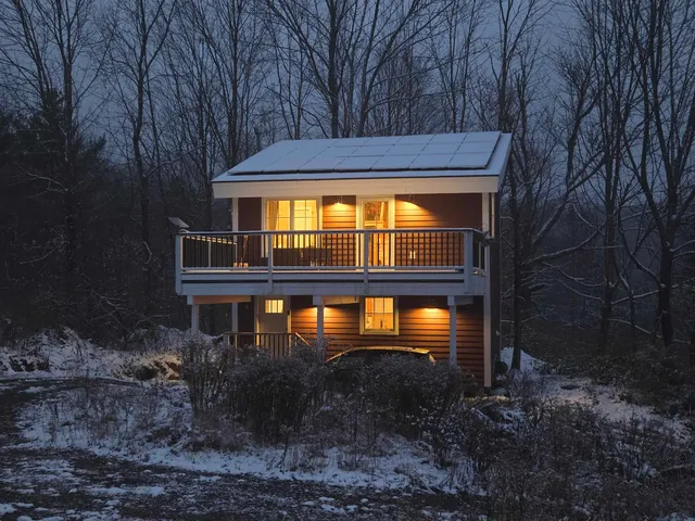 $329,000 | 45 Emerson Road, Topsham, VT 05076