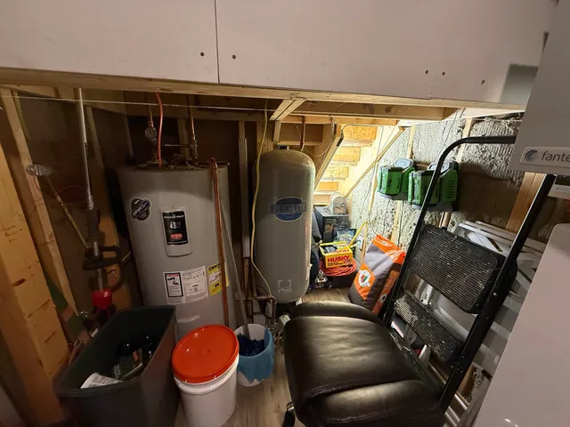 $319,000 | 45 Emerson Road, Topsham, VT 05076