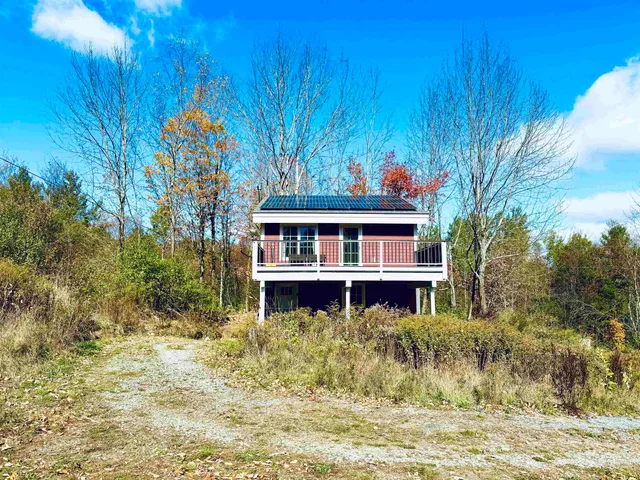 $319,000 | 45 Emerson Road, Topsham, VT 05076