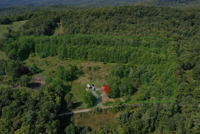 $329,000 | 45 Emerson Road, Topsham, VT 05076