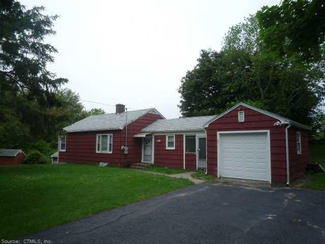 39 Middle Road Preston, CT 06365 - Photo 1 of 1 Exterior Front.