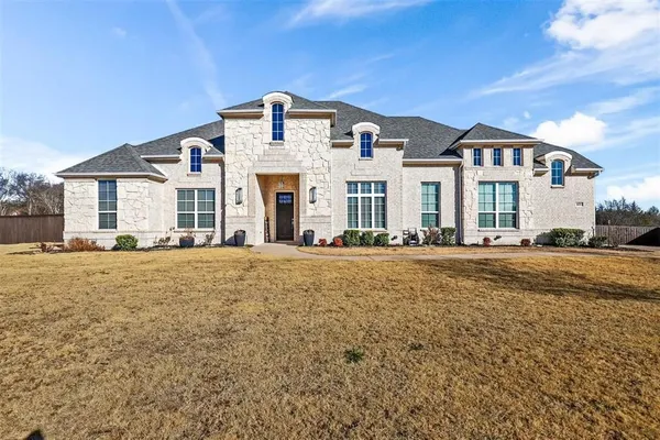$762,599 | 6451 Still Waters Court, Midlothian, TX 76065