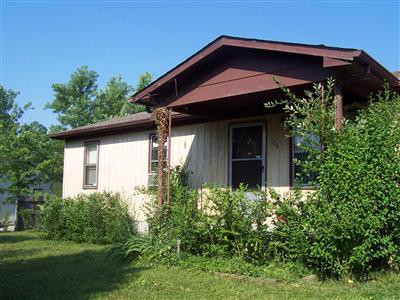 104 West Ridgeway McKee, KY 40447 - Photo 1 of 17 Photo 1